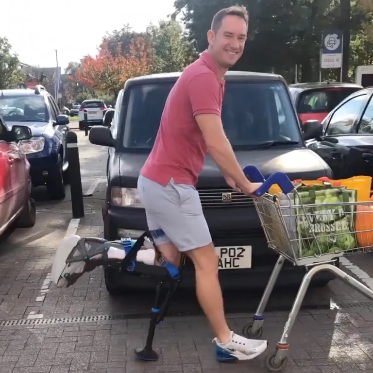 iWALK3 патерица свободни ръце - Адапт бг