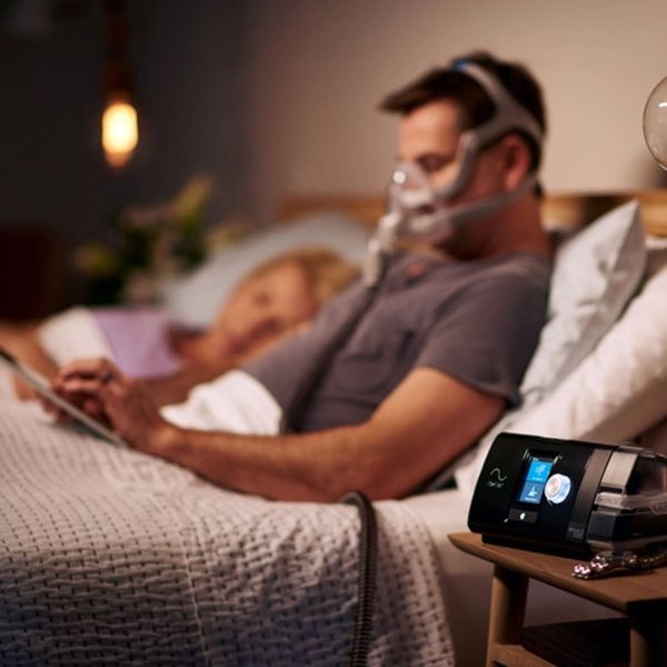 КОМПЛЕКТ "Премиум" - ResMed AirSense 10 с Маска, Овлажнител и Нагреваема тръба