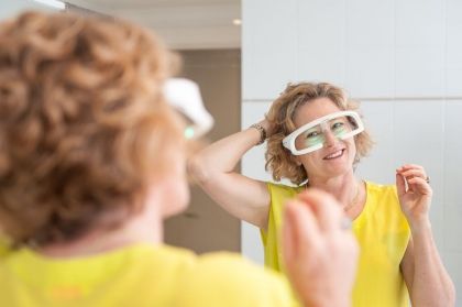 Очила за светлинна терапия подходящи за безсъние