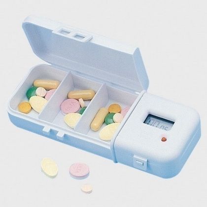 Кутия за съхранение на лекарства с таймер