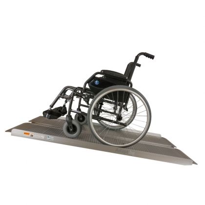 Сгъваема рампа за инвалидни колички 244 cм