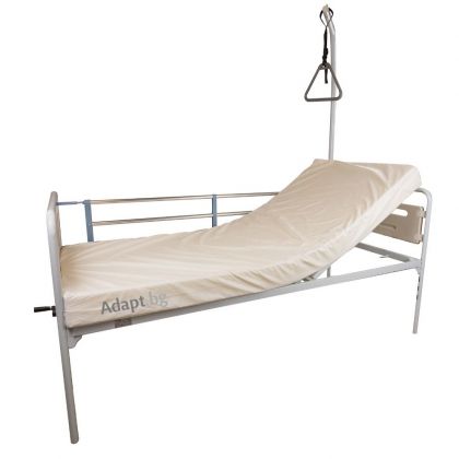 Механично болнично легло с две секции под наем