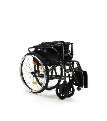 Reclining manual wheelchair Vermeiren D200 30°